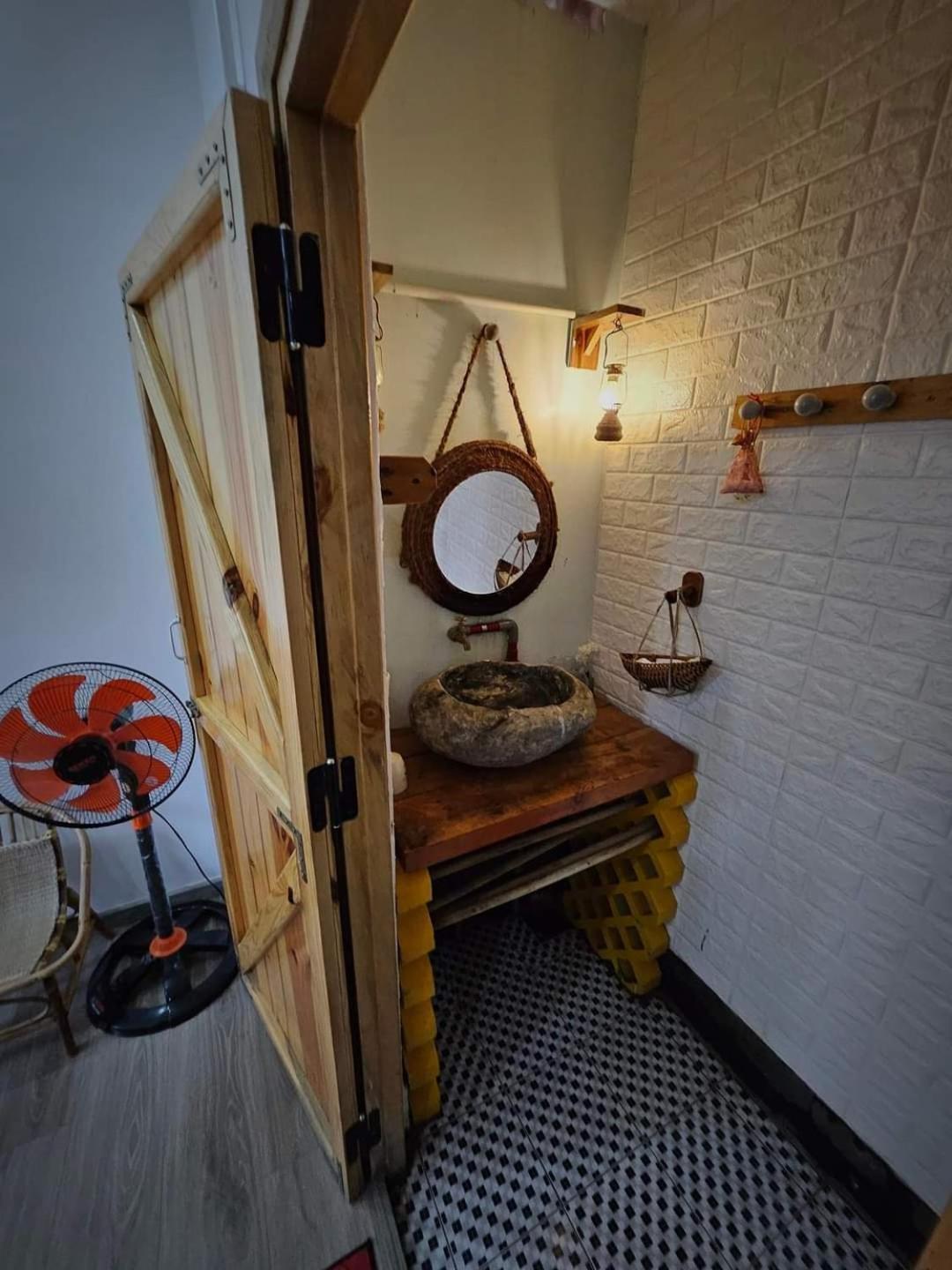 Homestay- Nha Nghi Xom Ro Dong Tac Eksteriør billede